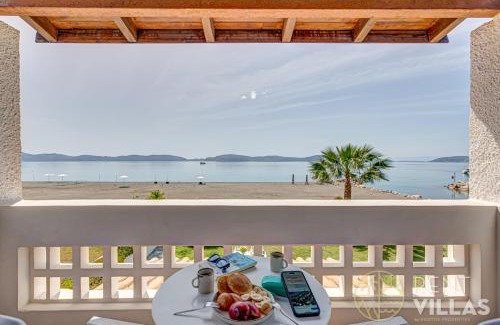 Kilada Villa | Beachfront Villa Armonia in Porto Hydra by goutos properties