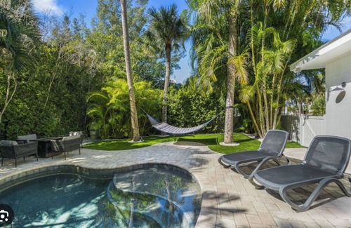 Herzliya Pituach Villa | Beachfront Villa