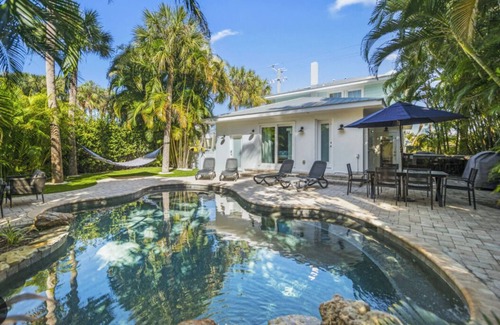 Herzliya Pituach Villa | Beachfront Villa