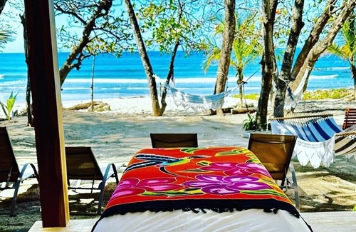 Playa Santa Teresa Villa | Beachfront villa Juana right on the water!