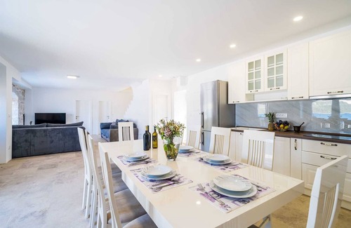 Putnikovic Villa | Beachfront Villa Olive Mill with pool