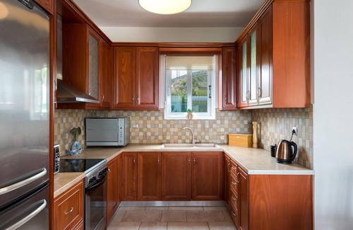 Skala Villa | Beachfront Villa, Private Pool & Sea Views perfect for couples & families