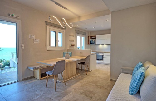 Agios Spyridon Corfu Villa | Beachfront Villa Seasun - Luxury Villa by the Sea in Corfu, Greece