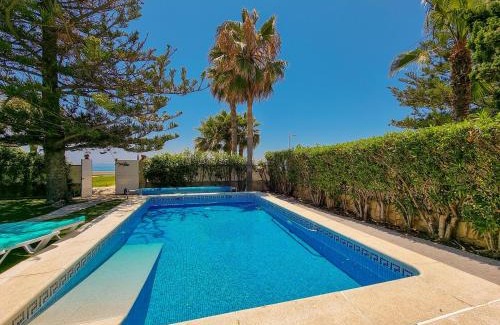 Torrox Costa Villa | Beachfront Villa Torrox Costa