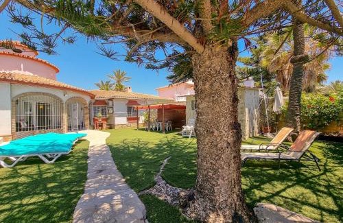 Torrox Costa Villa | Beachfront Villa Torrox Costa