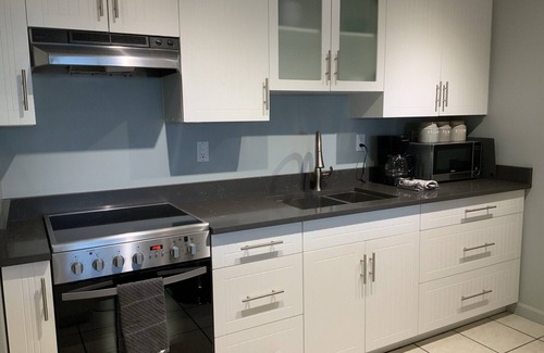 Regional District of Nanaimo Condo | Beachfront Walk-out in the Heart