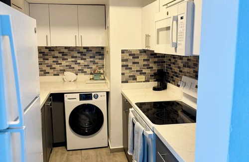 Isla Verde Apartment | Beachfront Wave at Isla Verde