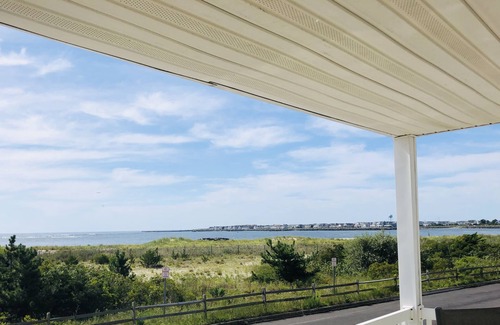 Townsend's Inlet House | BEACHFRONT with Sweeping Townsend Inlet & Beach Views