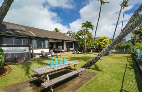 Eastern Honolulu House | Beachfrontt | Hot Tub | AC - SPECIAL SUM/FALL RATE $9900/MT