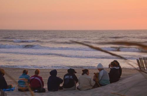 Vagos Bed & Breakfast | Beachhaus Slide
