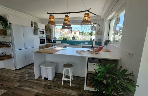 Denia Villa | Beachnear NEW Bali Villa & BIG Pool,2 Jacuzzis, Cave,Waterfall,Chillout&Barbacoa