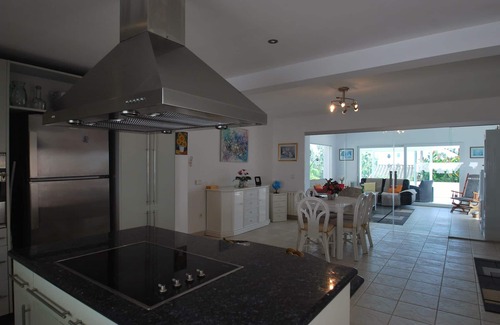 Moravit Villa | Beachnear Villa with private pool (pool heating) and air condition