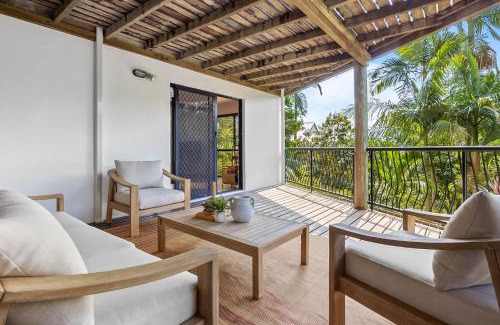 Coolum Beach House | Beachside 4-Bed Retreat with Study Nook & Views