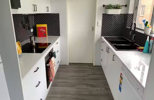 Monterey Apartment | Beachside apartment 15 minutes from the airport