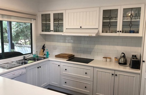 Silverleaves House | Beachside