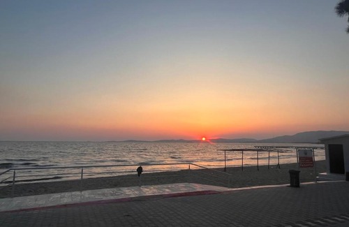 Ozdere House | Beachside Bliss and Local Charm