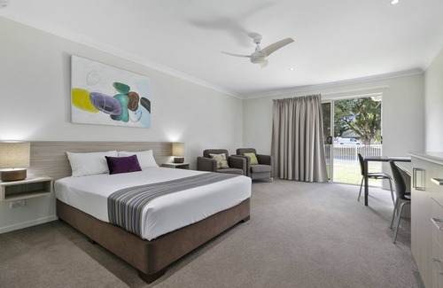 South Mackay Hotel | Beachside Boutique Motel Mackay