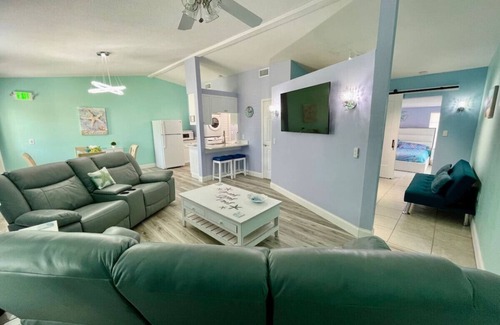 Cocoa Beach House | Beachside Bungalow – Steps from the Beach
