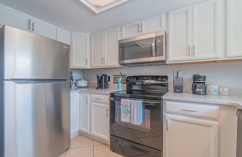 Sea Dunes Condo | Beachside Coastal Condo