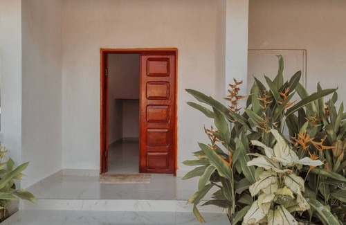 Monrovia Condo | Beachside Condo: Cozy 2 bedroom Apartment