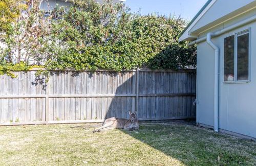 Cudmirrah House | Beachside Cottage