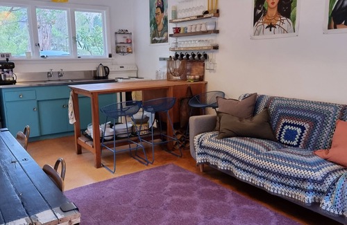 Le Bons Bay Cottage | Beachside Cottage. Le Bons Bay. Akaroa