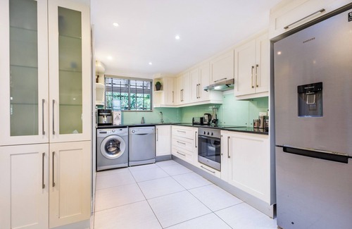 Ballito Apartment | Beachside Escape in Ballito: Pizza Oven, Pool, Back - Up Power