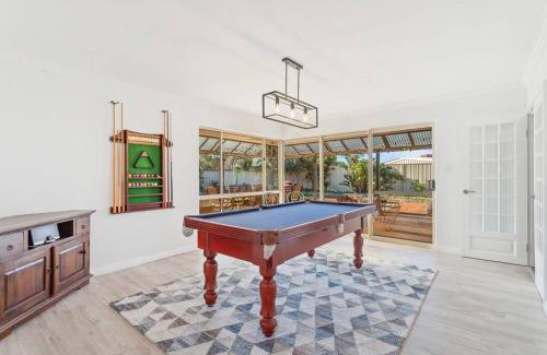 Halls Head House | Beachside Family & Pet Friendly Casa Del Caravel