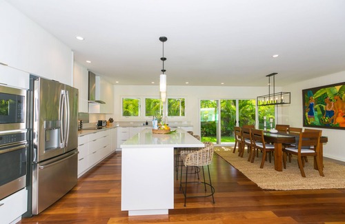 Kailua House | Beachside 🏖 Family, vacation home with pool 🌺 NO CLEANING FEE!