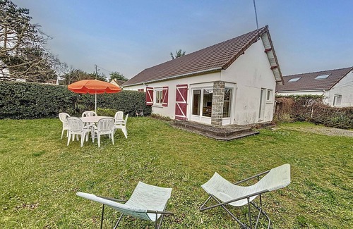 Saint-Pair-sur-Mer House | Beachside Getaway: Cozy Cottage with Garden, 150m to Shore