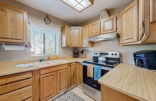 Inglenook House | Beachside hideaway with deck, hot tub, grill, & wood stove - dog-friendly