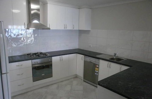 Ripon Apartment | Beachside & Jetty View Apartment 6 (Captains Apartment)