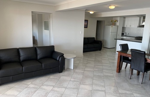 Ripon Apartment | Beachside & Jetty View Apartment 6 (Captains Apartment)