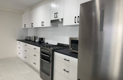 Ripon Apartment | Beachside & Jetty View Apartment 1 (Admiral Apartment)