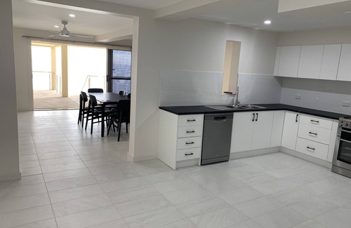 Ripon Apartment | Beachside & Jetty View Apartment 2 (Skippers Apartment)