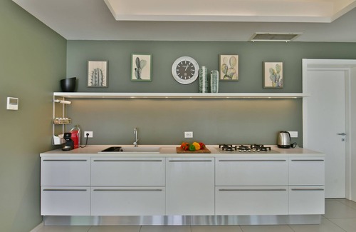 Ragusa Villa | BEACHSIDE, LUXURY APARTMENT