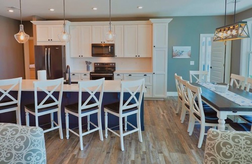 East End House | BEACHSIDE NEW BUILD 4BR 4 1/2 bath St. George Island w/pool