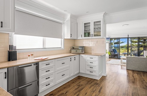 Bombo House | Beachside Retreat Pool & Sauna