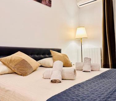 Constanta Apartment | Beachside Studio