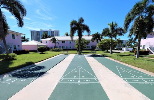 Marco Island Condo | Beachside Studio