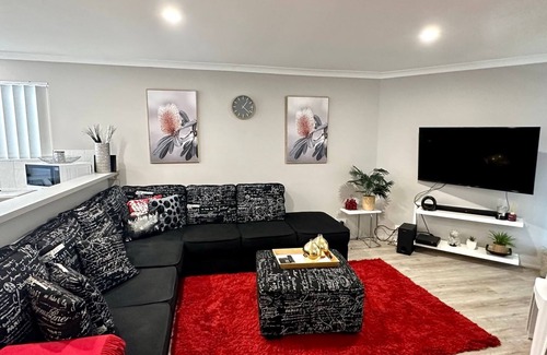 South Bunbury House | Beachside Townhouse - Bunbury