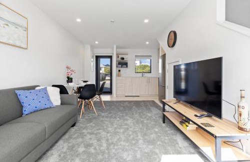New Brighton Apartment | Beachside Townhouse