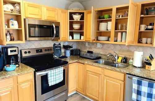 St. Augustine Beach House | Beachside Paradise/Less Than 500 steps to beach, HUGE Yard. bnb Top 1% home!