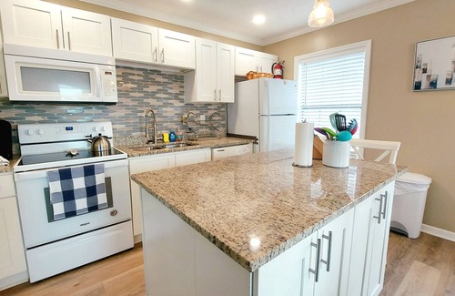 Surfcrest Village House | Beachside/Less than 500 steps to beach, Large Heated Pool, Bnb Top 5% Home!
