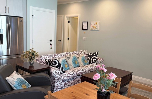 White Rock House | Beachside Vacation Suite in beautiful White Rock, BC, Canada
