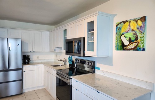 Red Hook Villa | Beachtacular! - Incredible Views - Corner Unit.