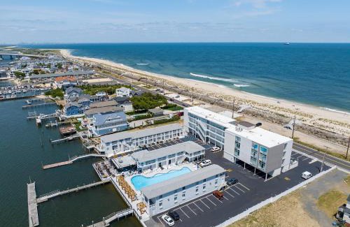Sea Bright Hotel | BeachWalk at Sea Bright