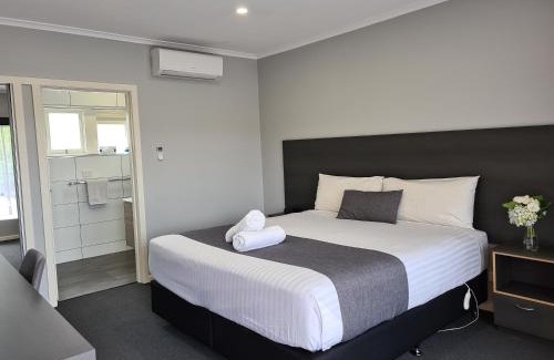 Ulverstone Hotel | Beachway Motel