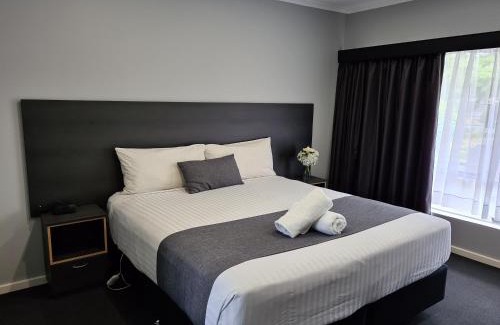 Ulverstone Hotel | Beachway Motel