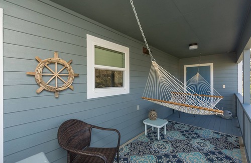 Coquina Gables Apartment | Beachy Getaway–Cozy, Clean & Equipped w/All Essentials! Relax, Enjoy & Refresh!